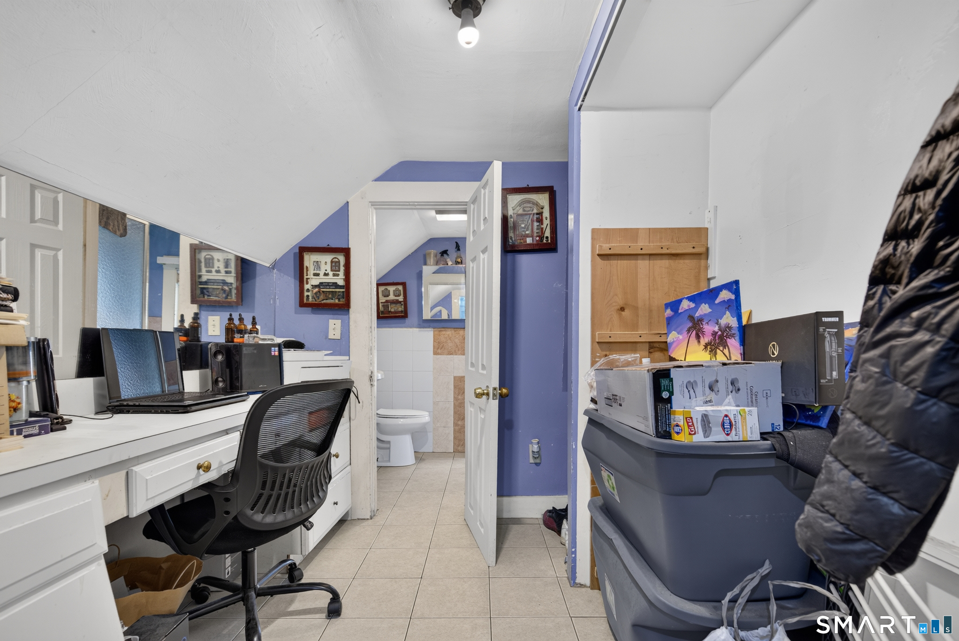 810 Briarwood Avenue Bridgeport CT 06604