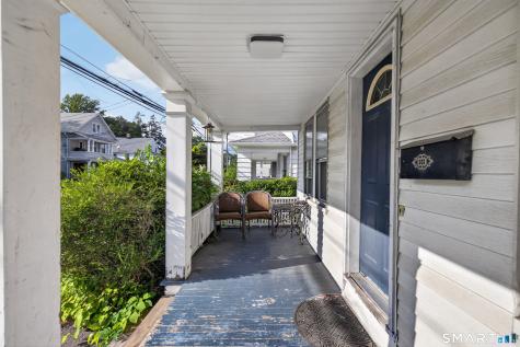 810 Briarwood Avenue Bridgeport CT 06604