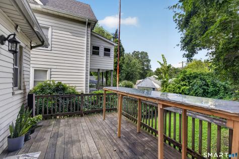 810 Briarwood Avenue Bridgeport CT 06604