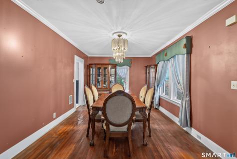 810 Briarwood Avenue Bridgeport CT 06604