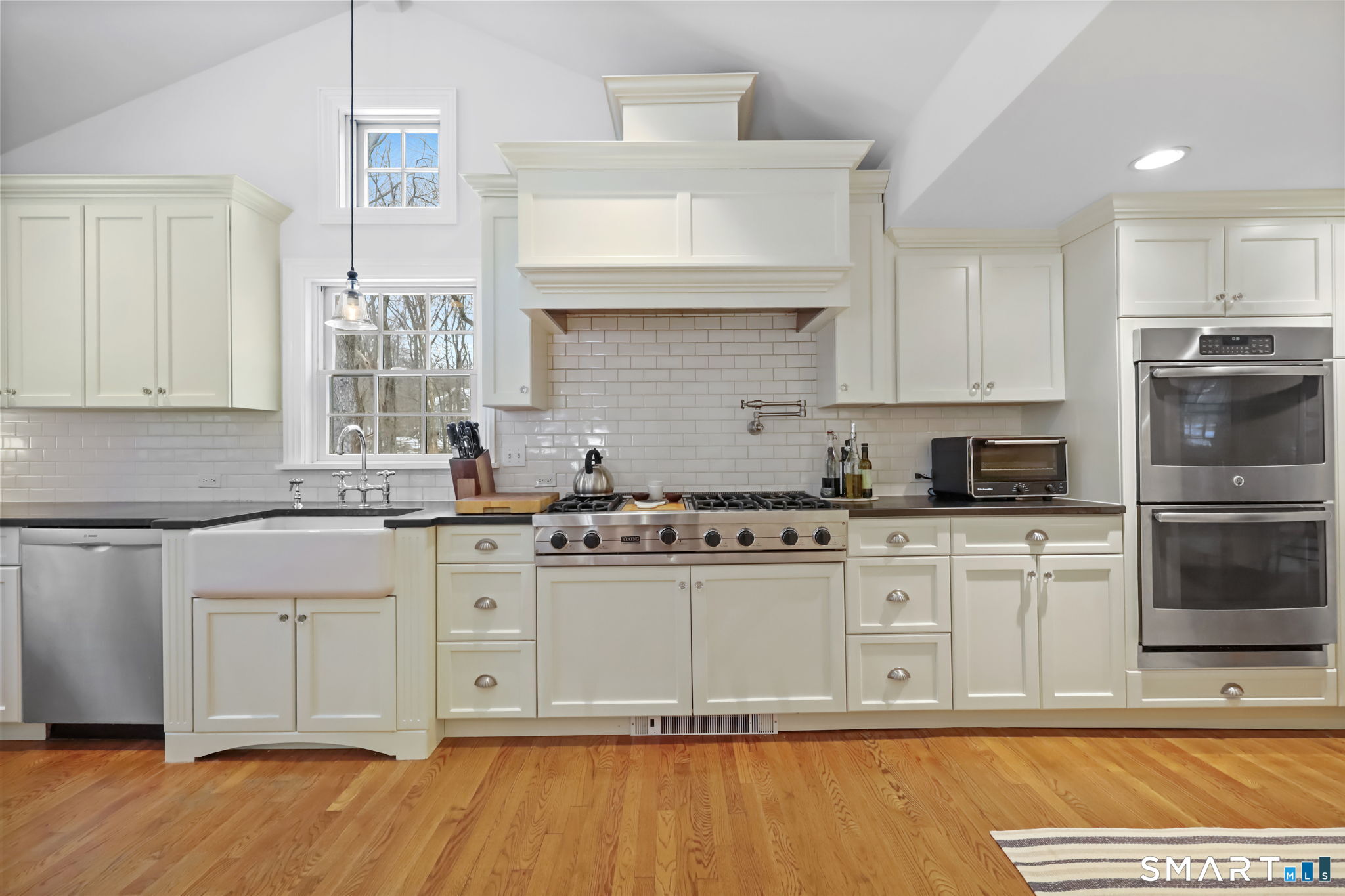 25 Cherry Lane Wilton CT 06897