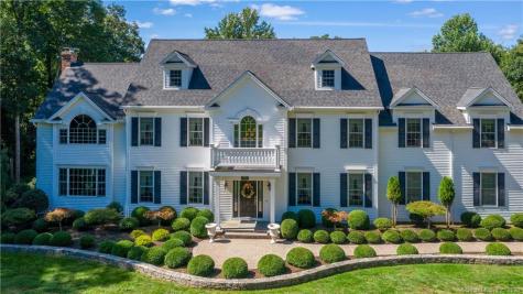 21 Mia Bella Drive New Milford CT 06776