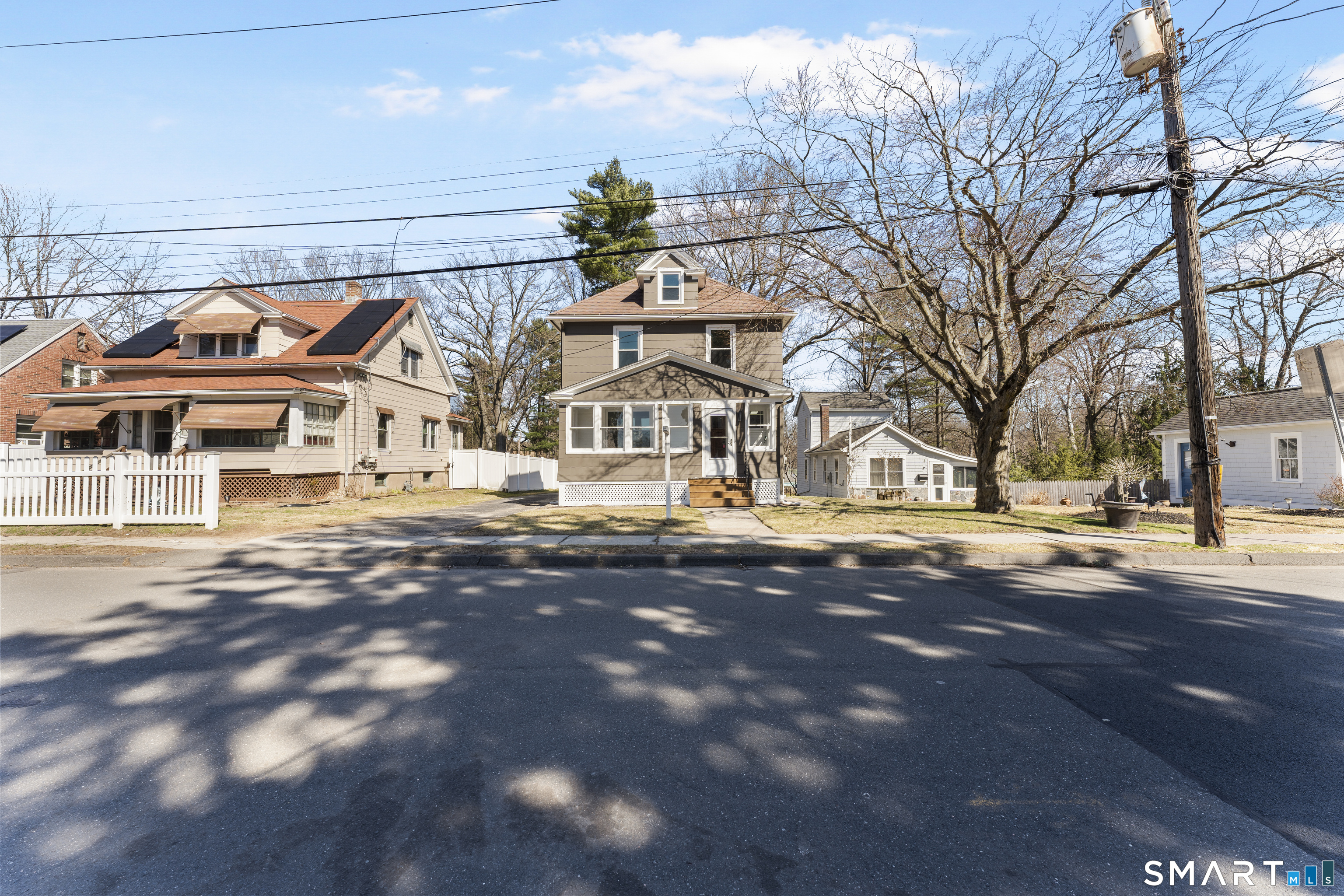 30 Oakwood Street East Hartford CT 06108