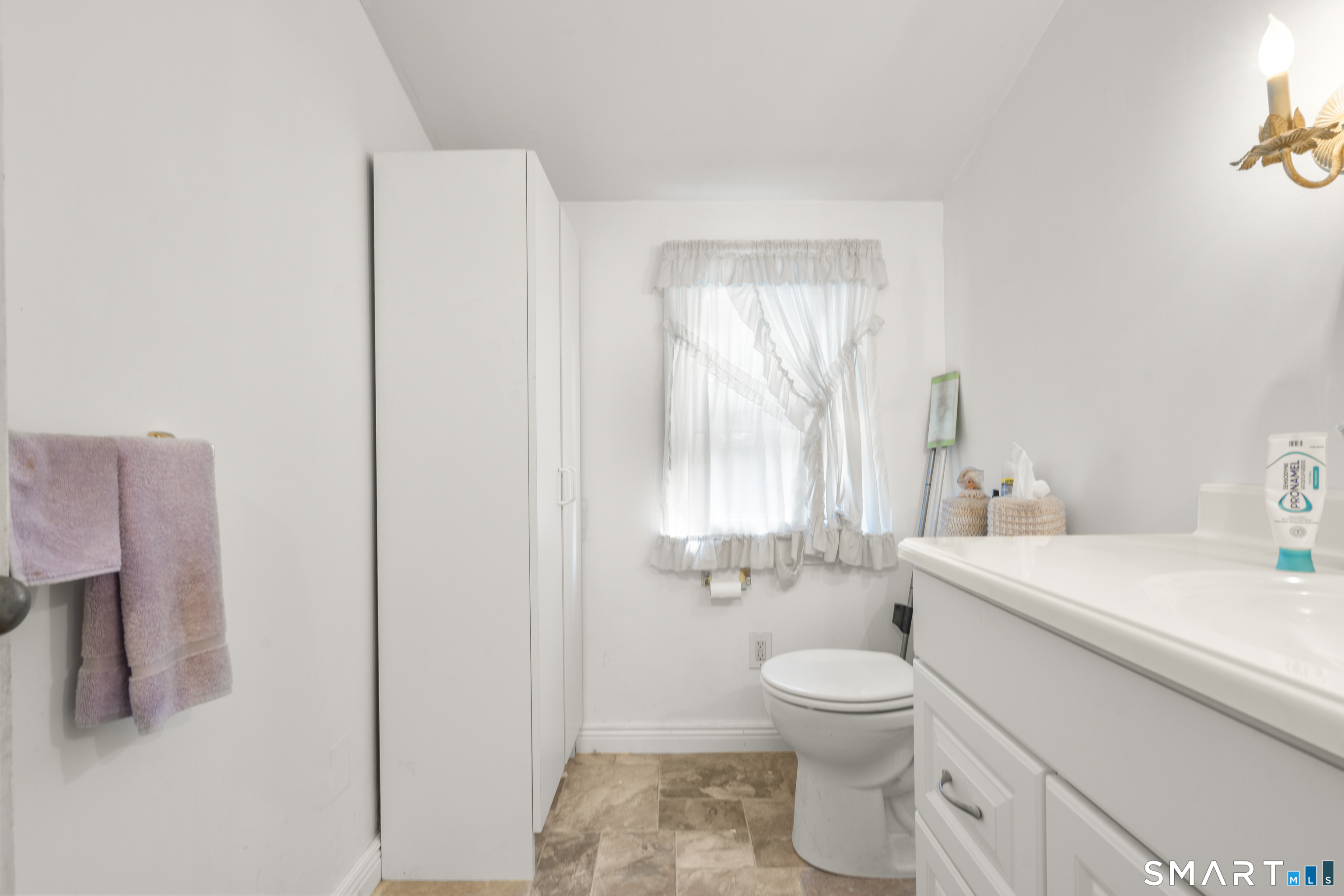 50 Jensen Street Manchester CT 06042