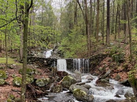 89 Under Mountain Road Canaan CT 06031