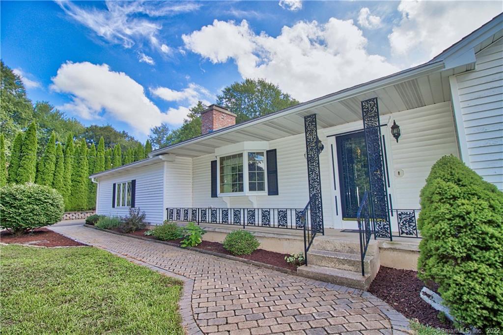 15 Brookwood Court Prospect CT 06712