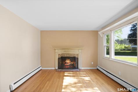 6 Carmella Terrace Enfield CT 06082