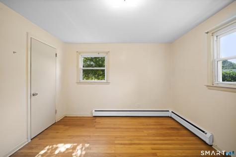6 Carmella Terrace Enfield CT 06082