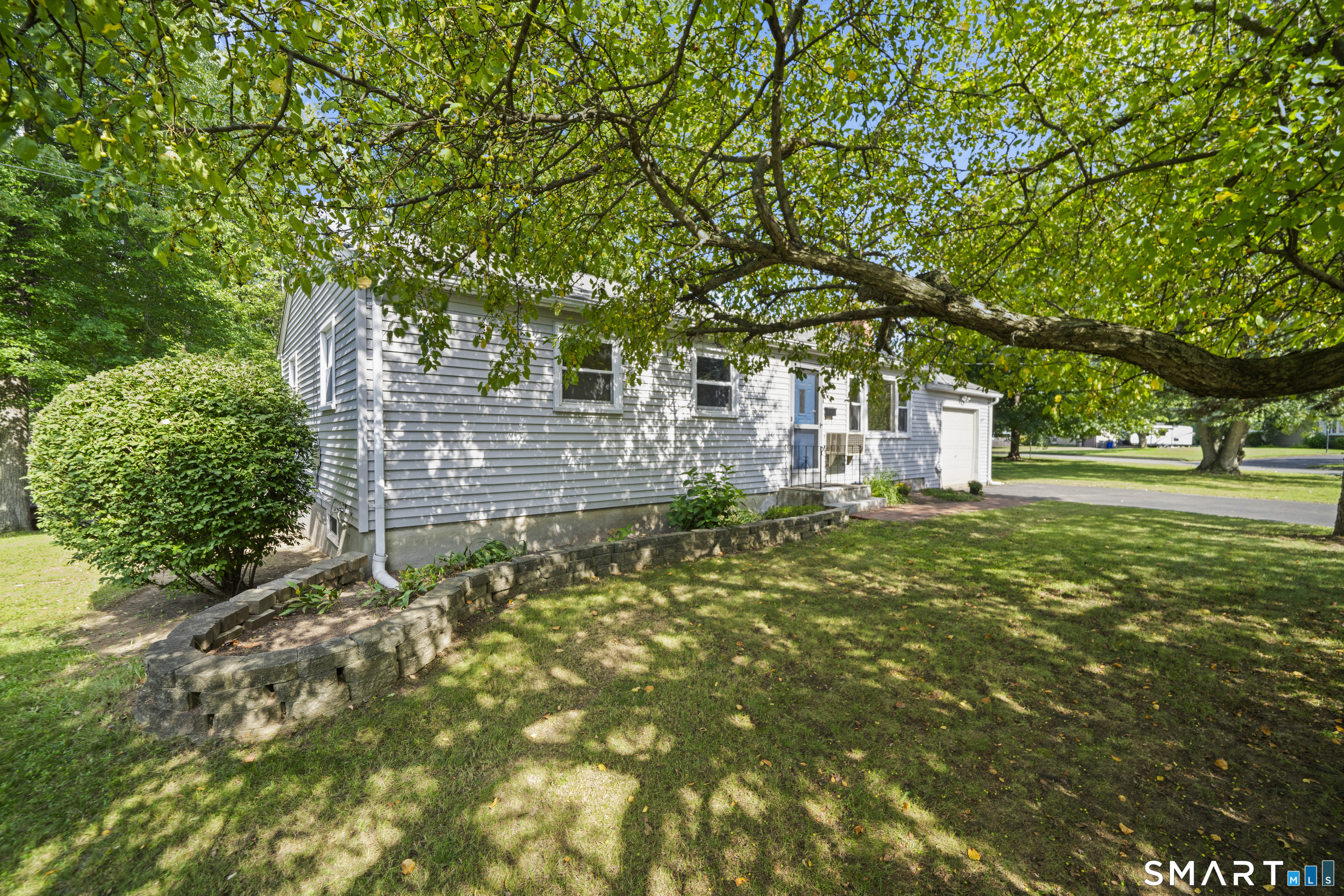 6 Carmella Terrace Enfield CT 06082