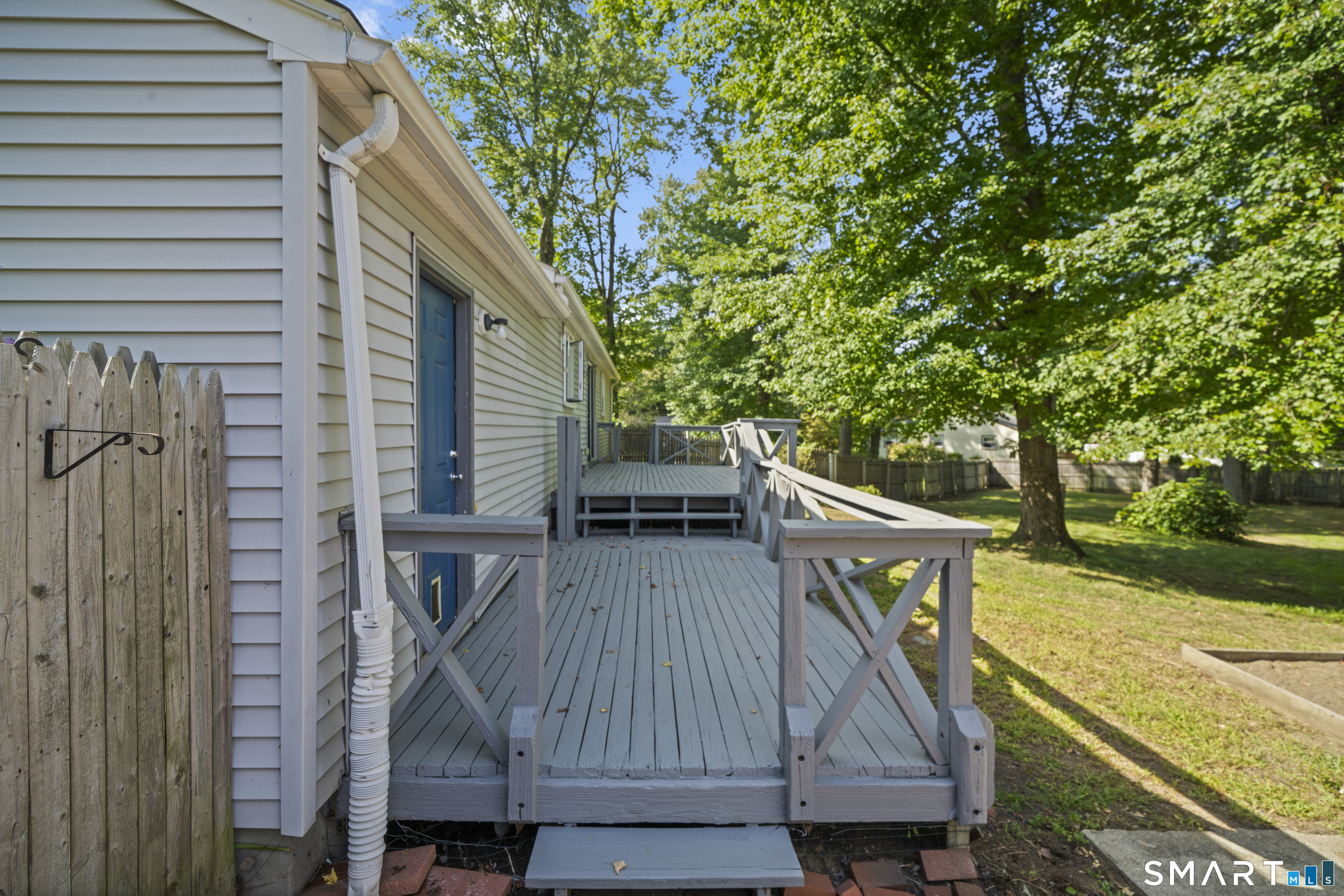6 Carmella Terrace Enfield CT 06082
