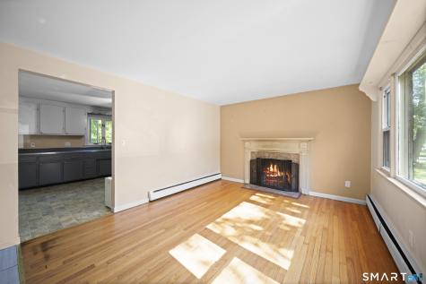 6 Carmella Terrace Enfield CT 06082
