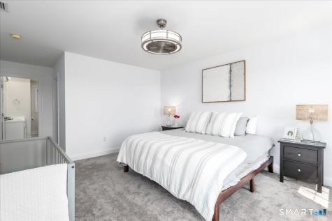 47 Ridgewood Terrace North Haven CT 06473