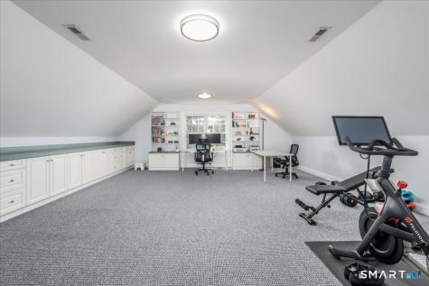 47 Ridgewood Terrace North Haven CT 06473