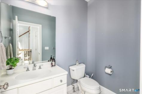 47 Ridgewood Terrace North Haven CT 06473