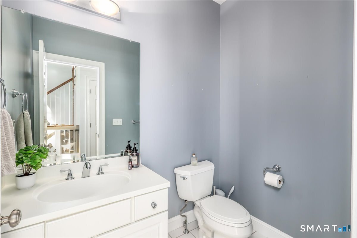 47 Ridgewood Terrace North Haven CT 06473