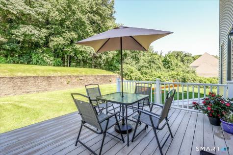 47 Ridgewood Terrace North Haven CT 06473