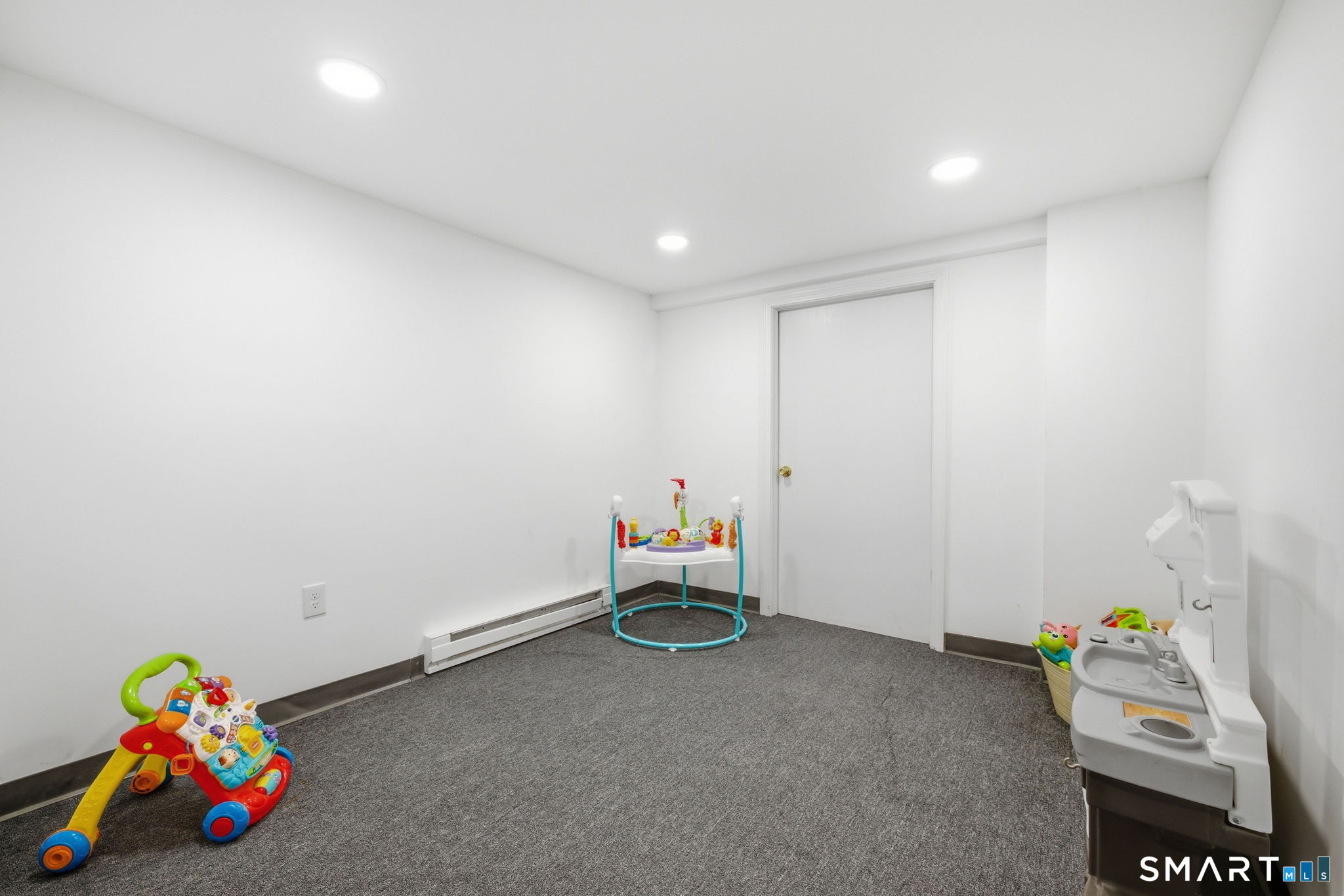 53 Vernon Center Heights Vernon CT 06066