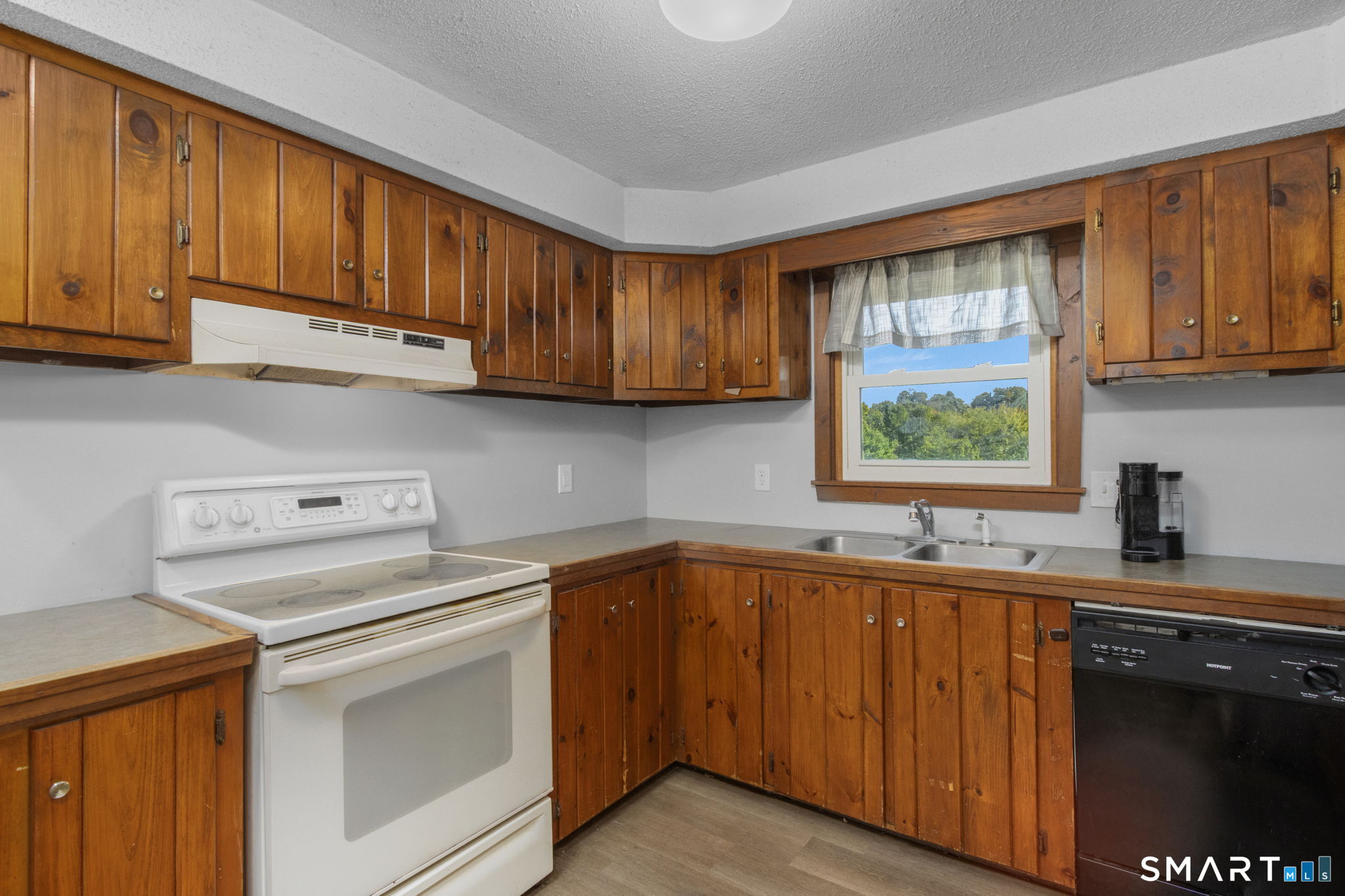 40 Fitts Road Ashford CT 06278