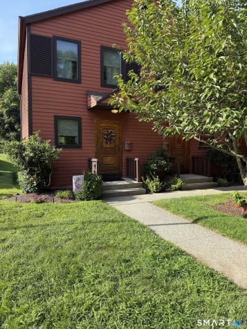 32 Courtland Drive Groton CT 06340