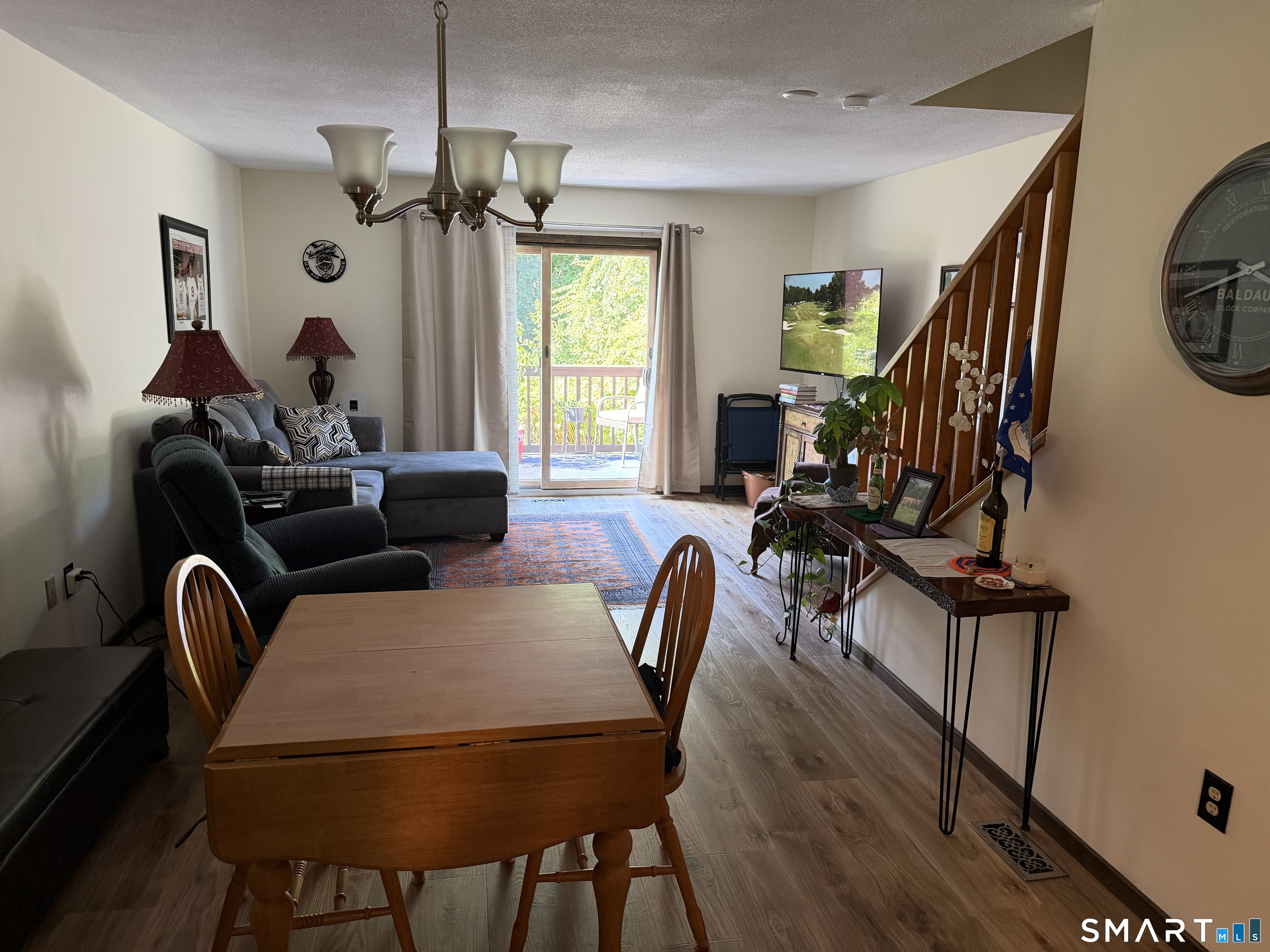 32 Courtland Drive Groton CT 06340