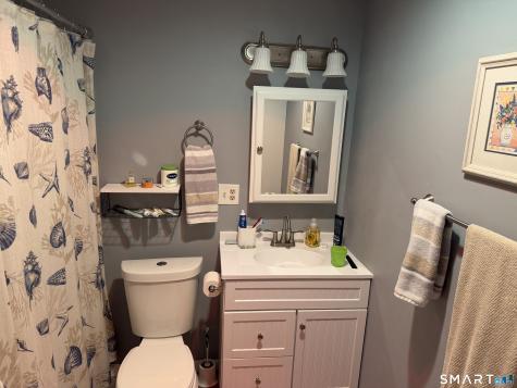 32 Courtland Drive Groton CT 06340