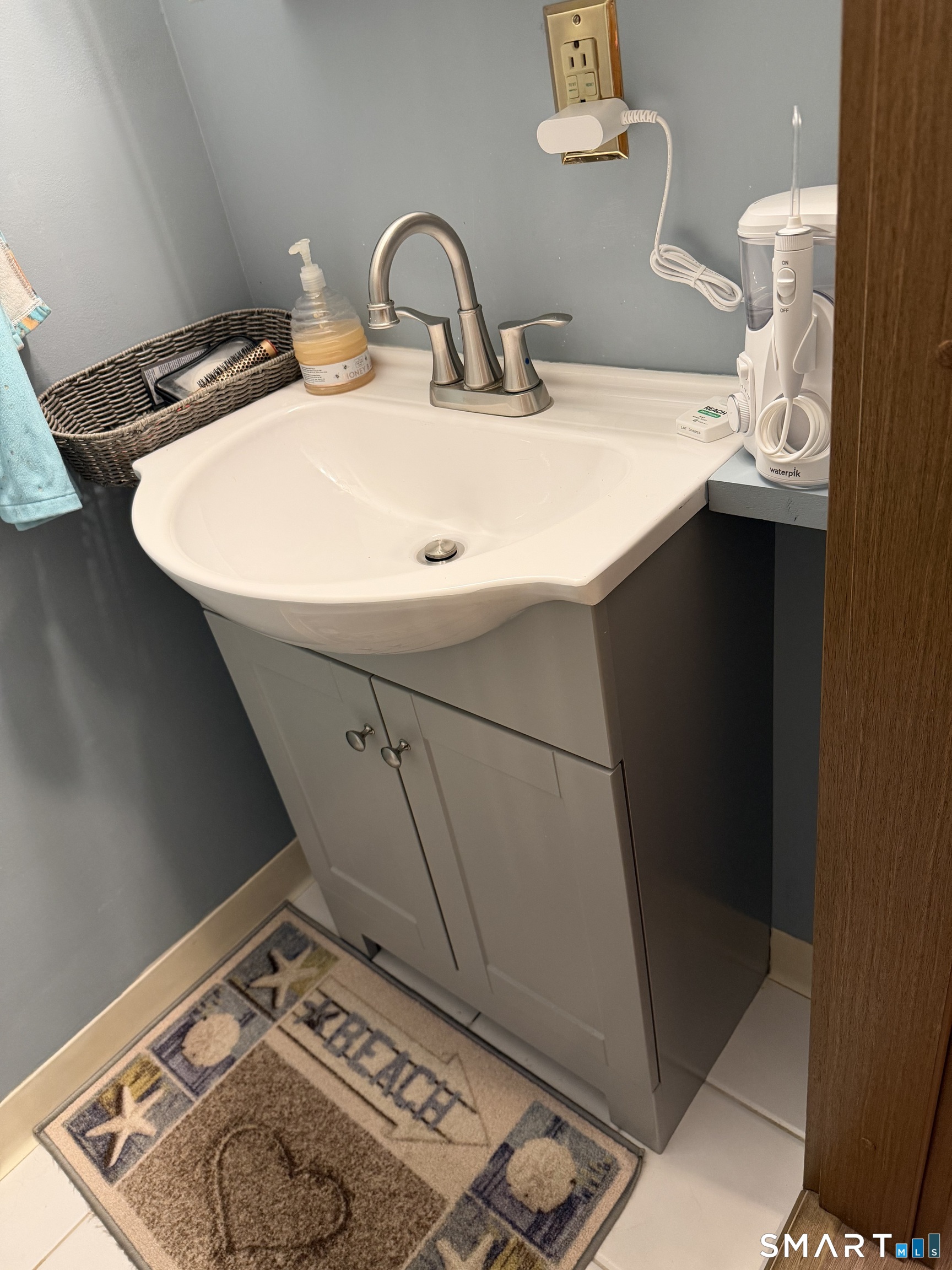 32 Courtland Drive Groton CT 06340
