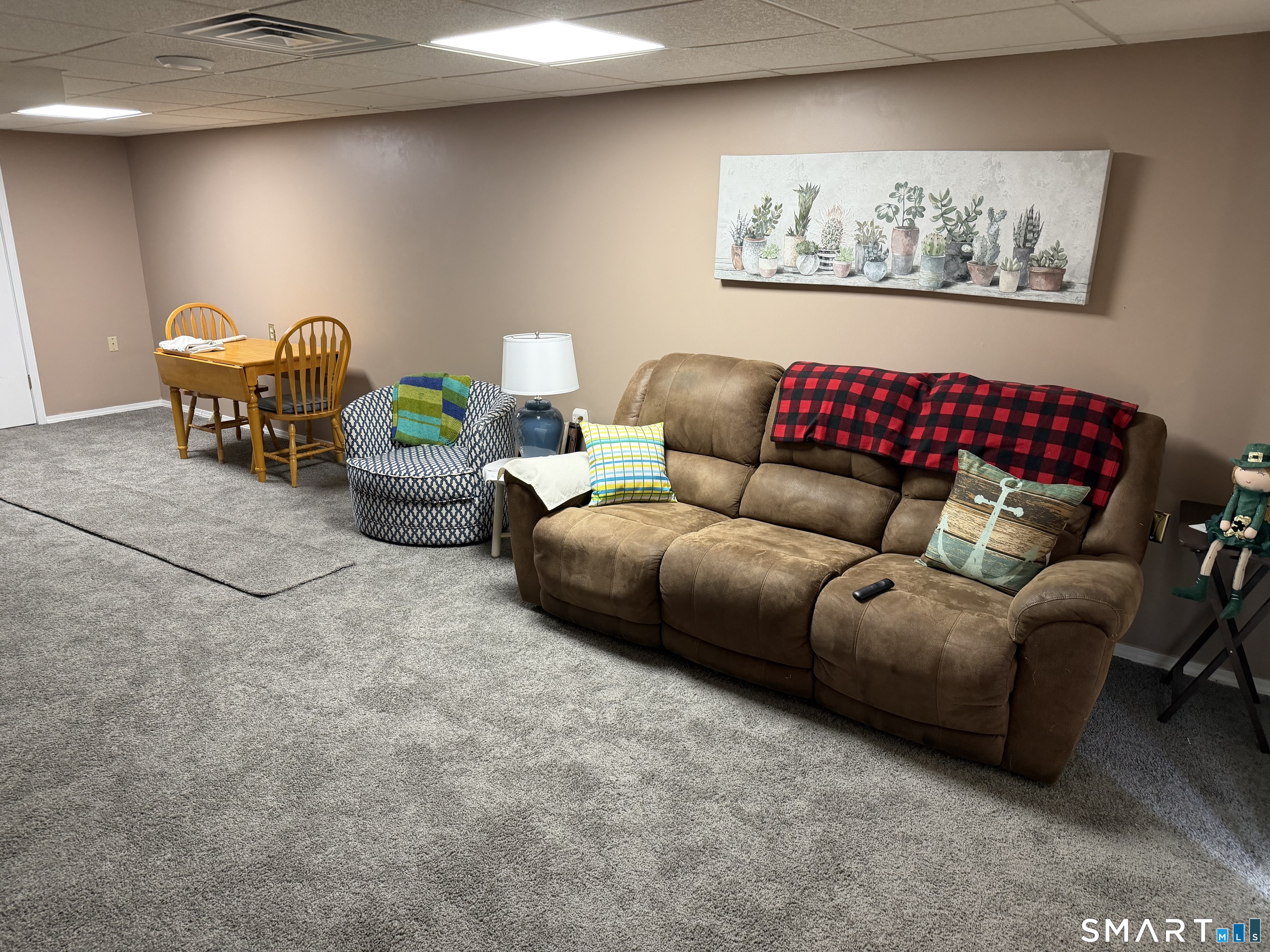 32 Courtland Drive Groton CT 06340