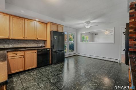 6 Nemczuk Drive Norwich CT 06360