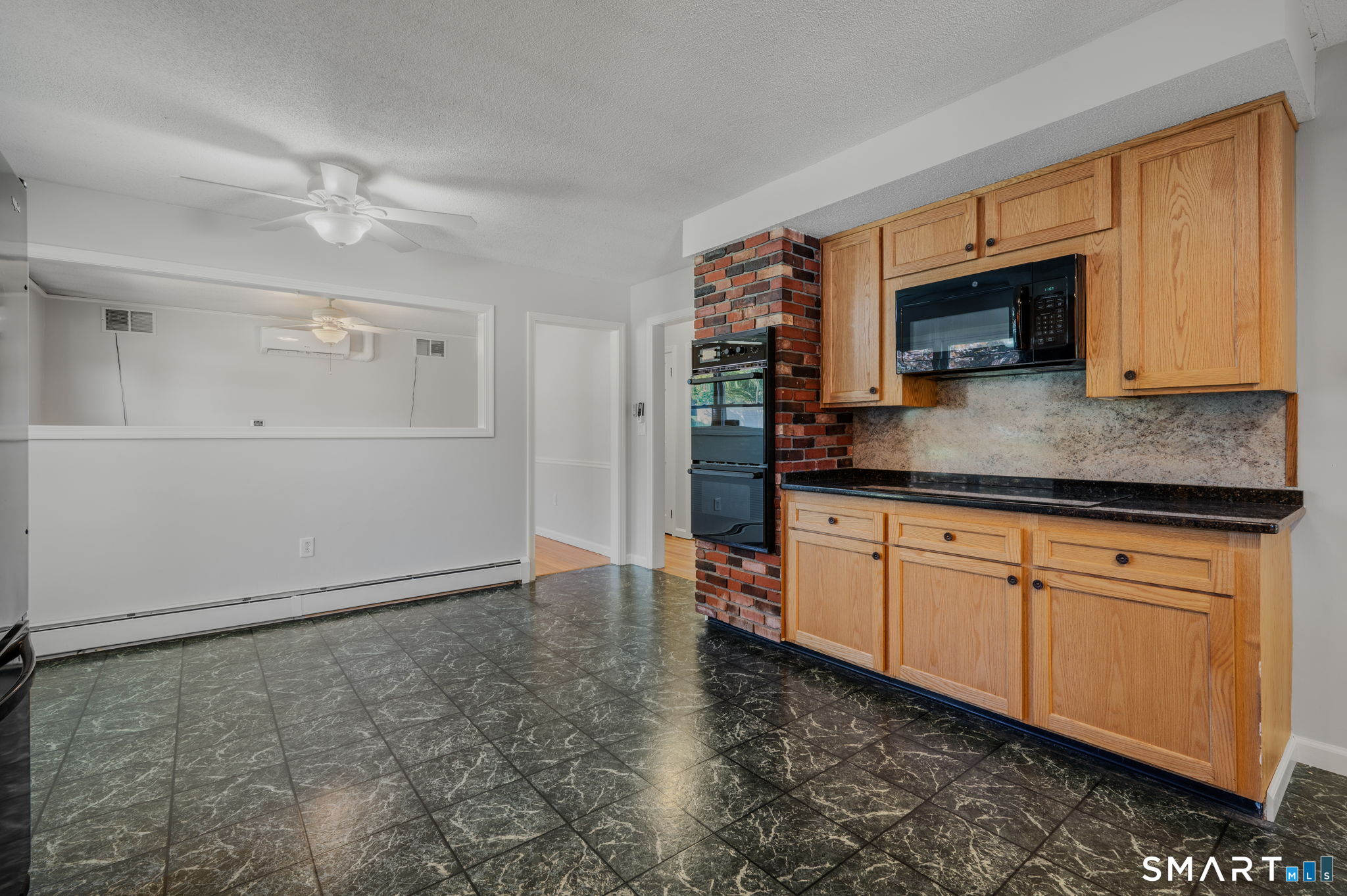 6 Nemczuk Drive Norwich CT 06360