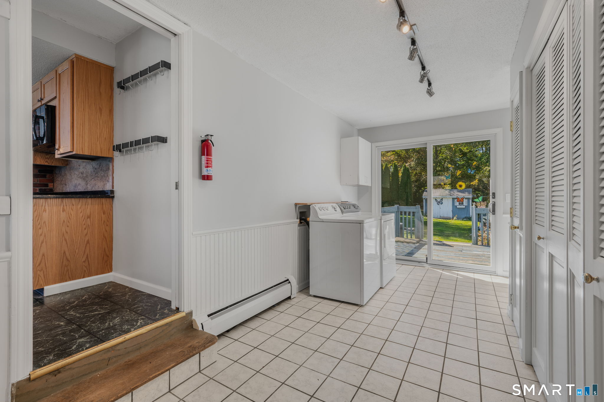 6 Nemczuk Drive Norwich CT 06360