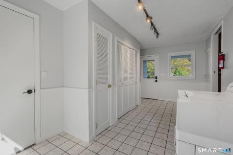 6 Nemczuk Drive Norwich CT 06360