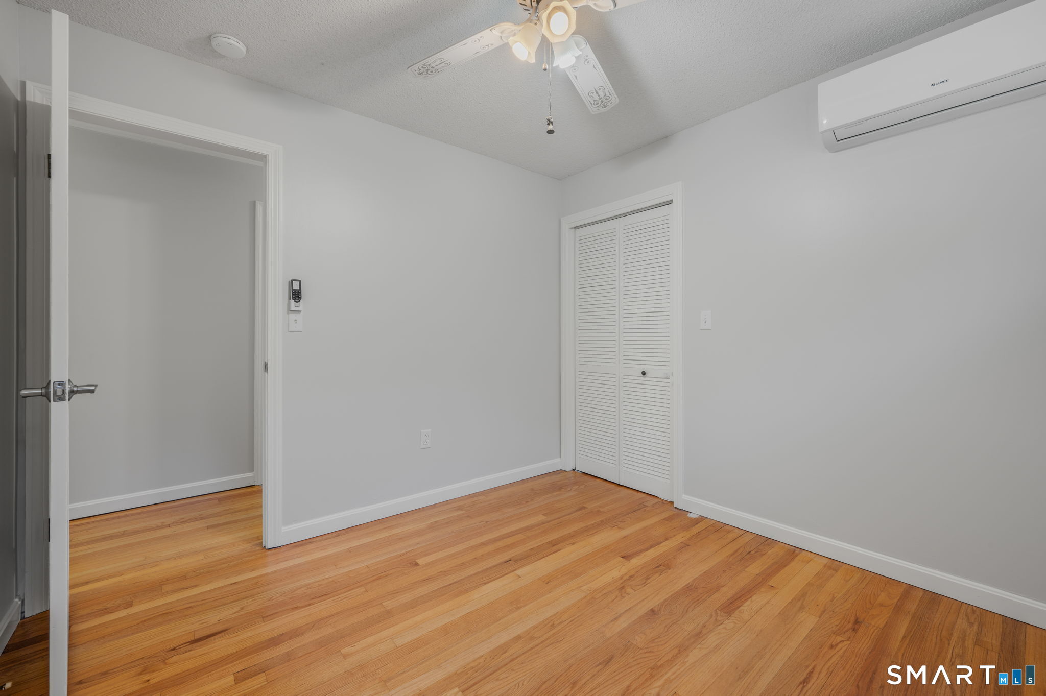 6 Nemczuk Drive Norwich CT 06360