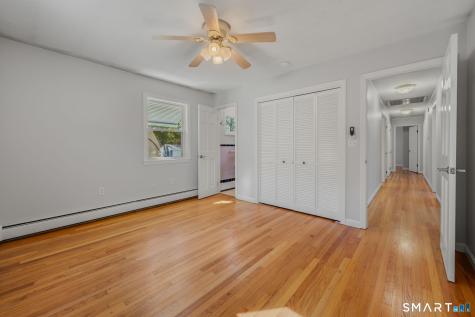 6 Nemczuk Drive Norwich CT 06360