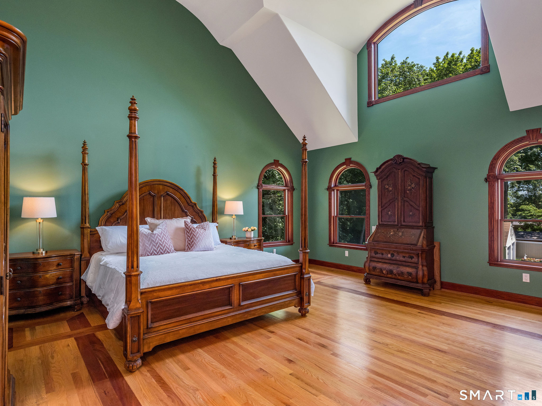 25 Clintonville Road North Haven CT 06473