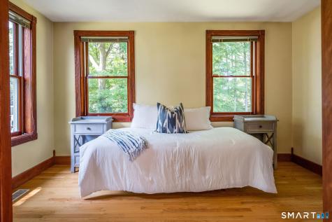 25 Clintonville Road North Haven CT 06473