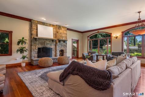 25 Clintonville Road North Haven CT 06473