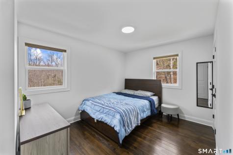 17 Valley Field South Road Newtown CT 06482