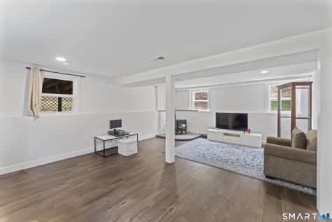 17 Valley Field South Road Newtown CT 06482