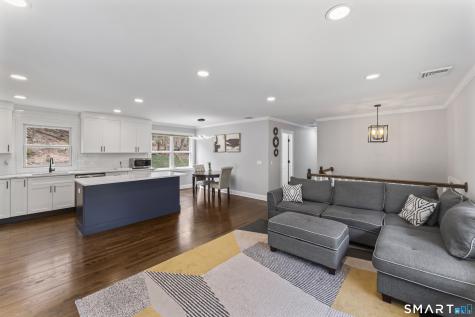 17 Valley Field South Road Newtown CT 06482