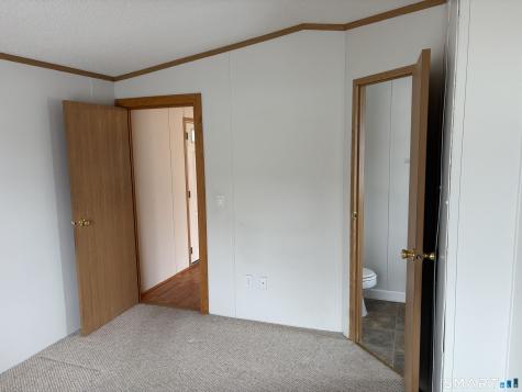 22 Golden Spur Stonington CT 06378