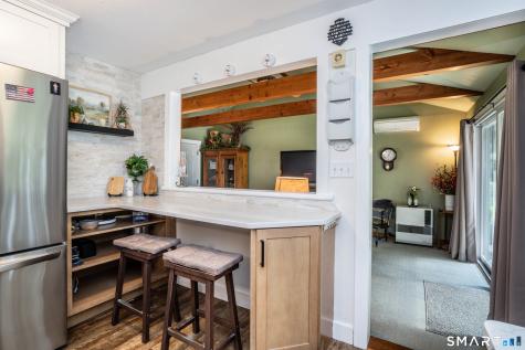 17 Nutmeg Avenue Enfield CT 06082