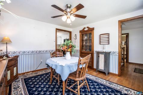 17 Nutmeg Avenue Enfield CT 06082