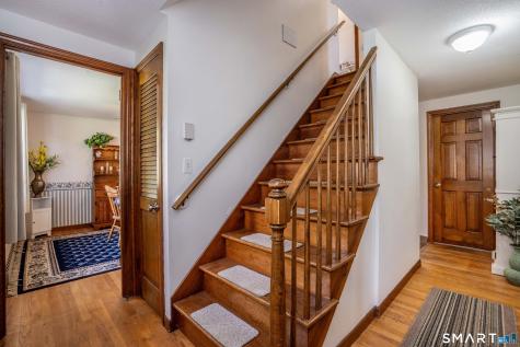 17 Nutmeg Avenue Enfield CT 06082