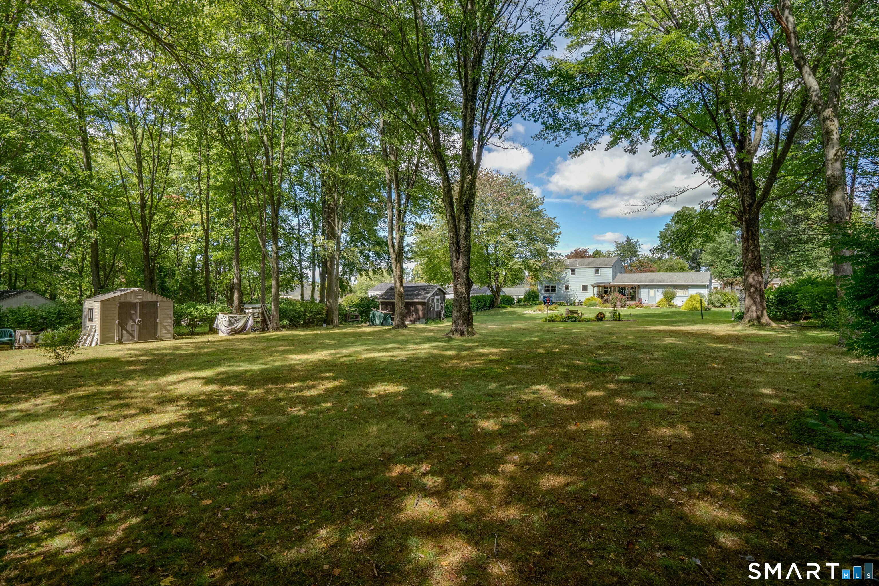 17 Nutmeg Avenue Enfield CT 06082