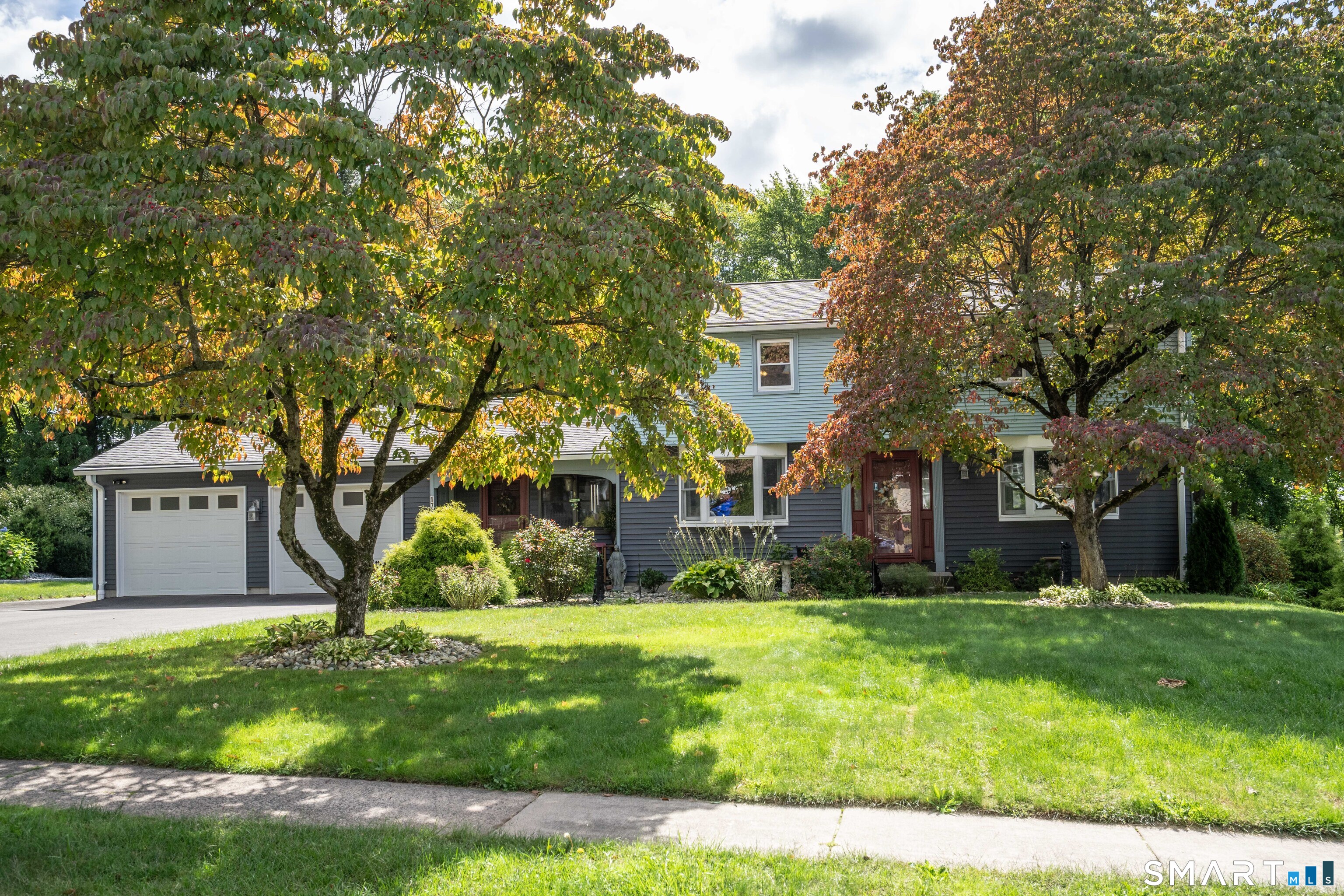 17 Nutmeg Avenue Enfield CT 06082