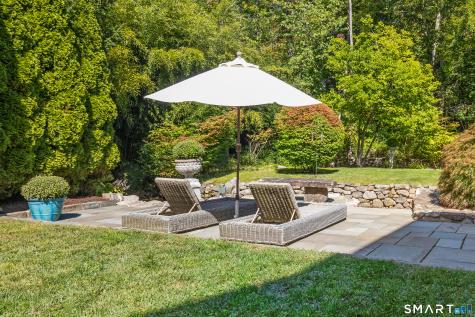 107 Parade Hill Road New Canaan CT 06840