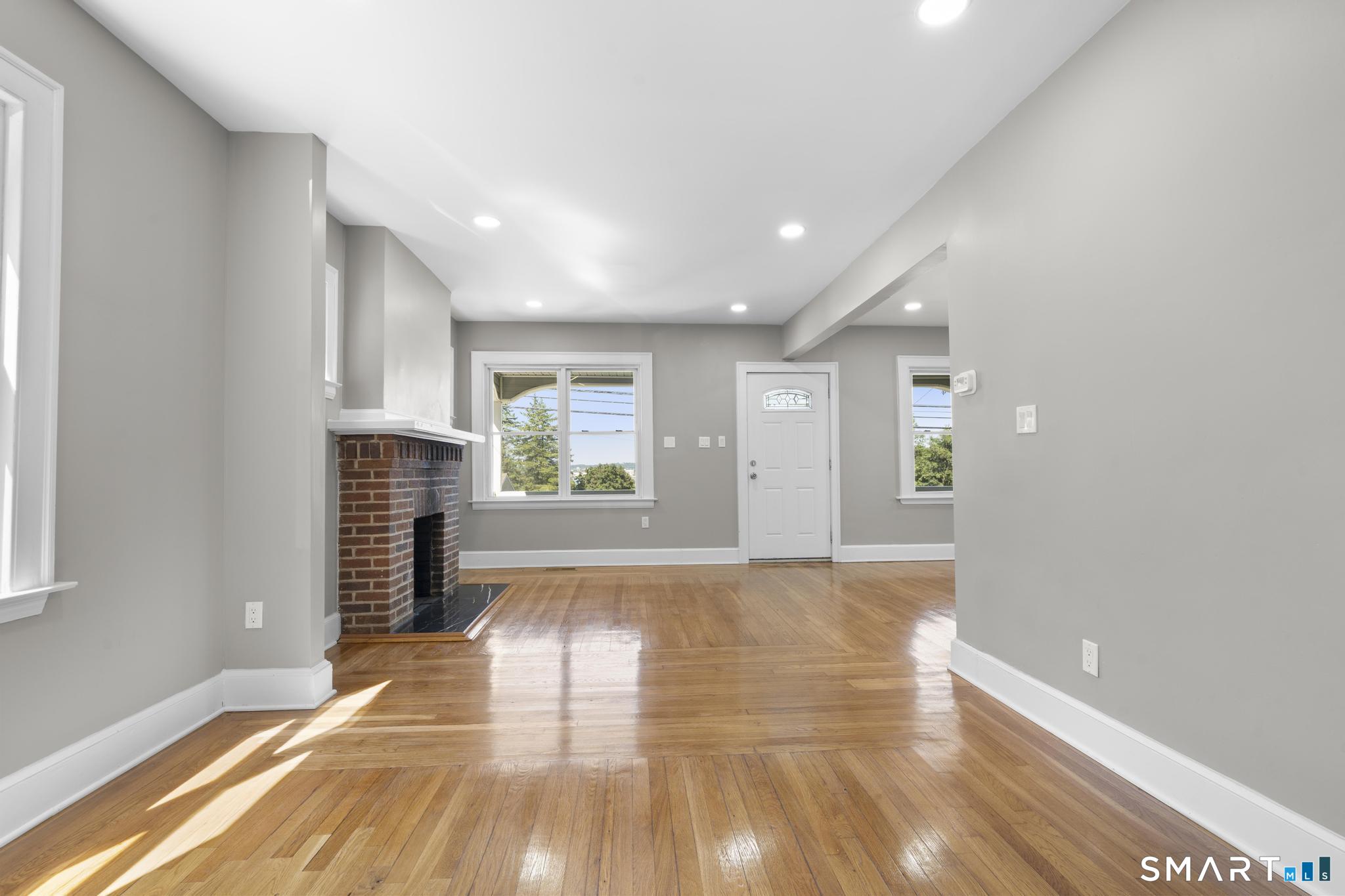 1025 Townsend Avenue New Haven CT 06512