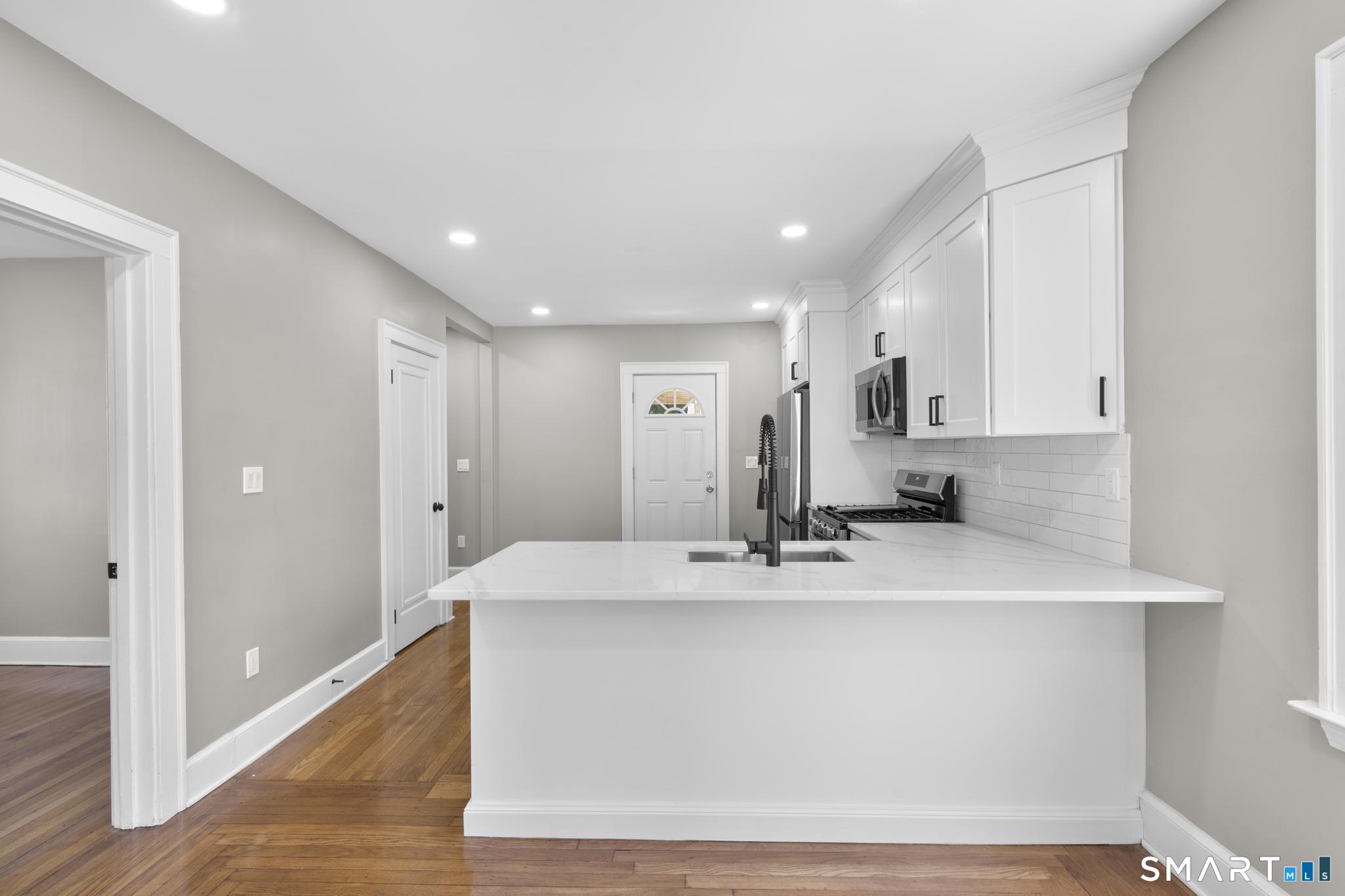 1025 Townsend Avenue New Haven CT 06512