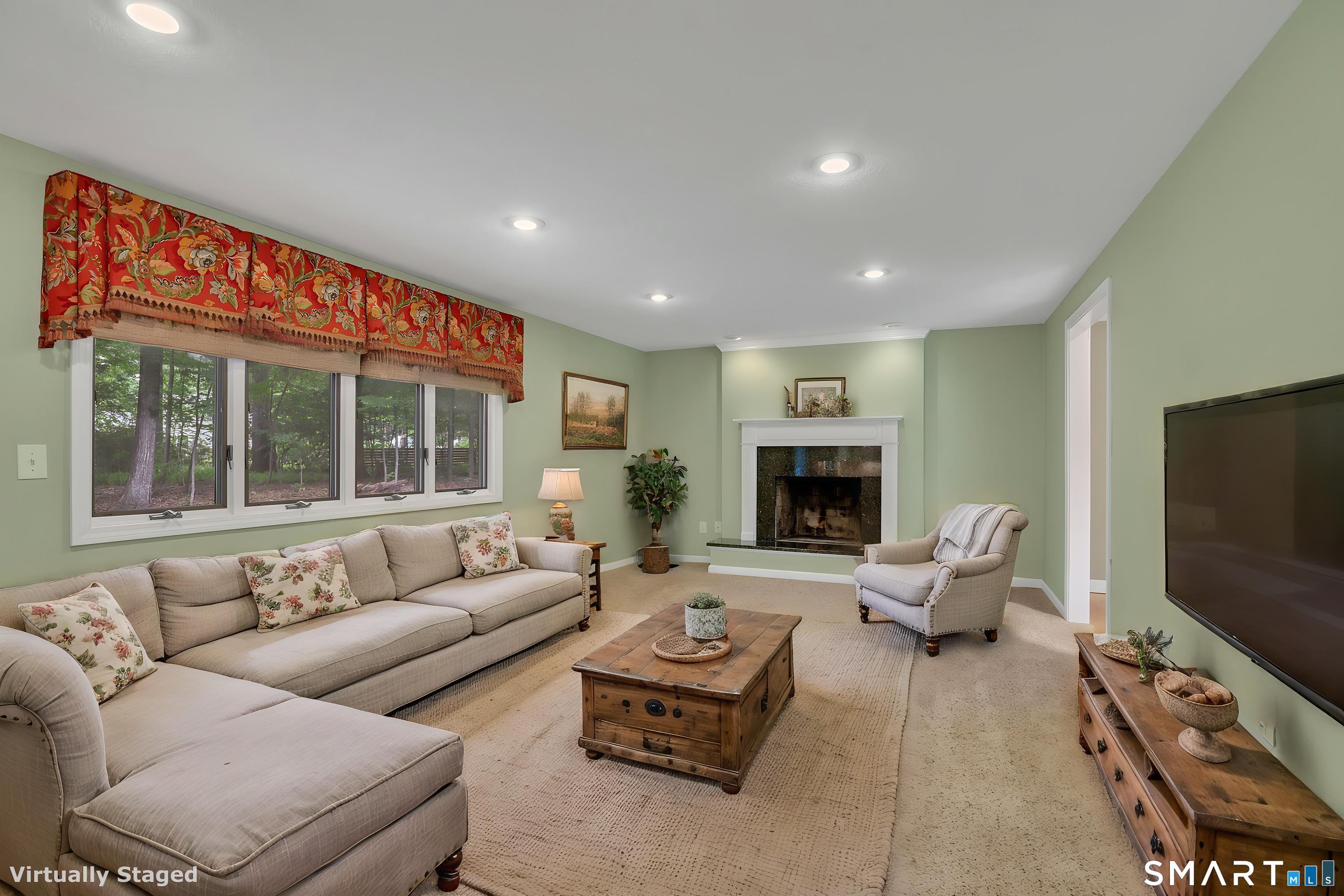 2 Cricket Lane Simsbury CT 06070