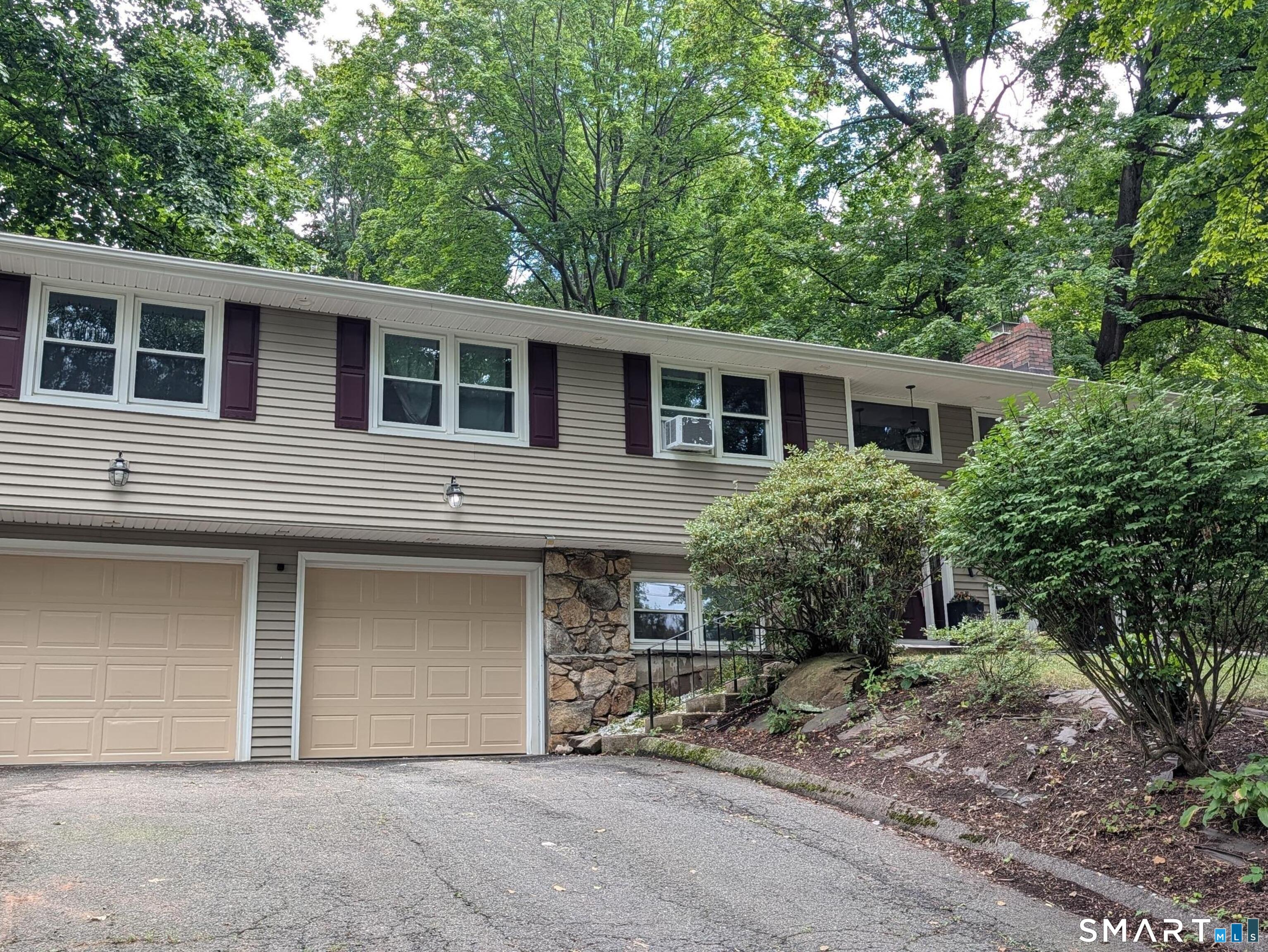 746 Avery Street South Windsor CT 06074